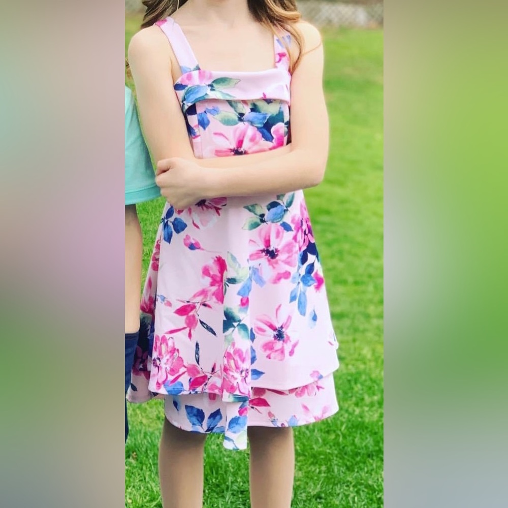 Girls size 7 Speechless dress pick floral